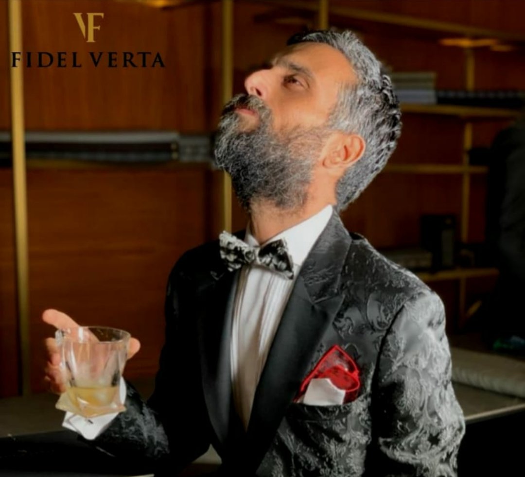 الاعلامي نيكولا داغر الوجه الاعلاني للماركة العالمية fidel verta - صورة مميزة صورة مميزة: الاعلامي نيكولا داغر الوجه الاعلاني للماركة العالمية fidel verta