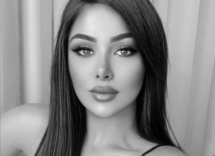 الإعلاميّة يارا إبراهيم بإطلالة ساحرة - صورة مميزة صورة مميزة: الإعلاميّة يارا إبراهيم بإطلالة ساحرة