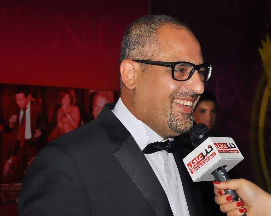 صورة مميزة: الإعلامي زكريا فحام ل يلا فن: رحيل حسن حسني صدمة كبيرة وهؤلاء الفنانات تعاملن مع أزمة الكورونا باحترافية