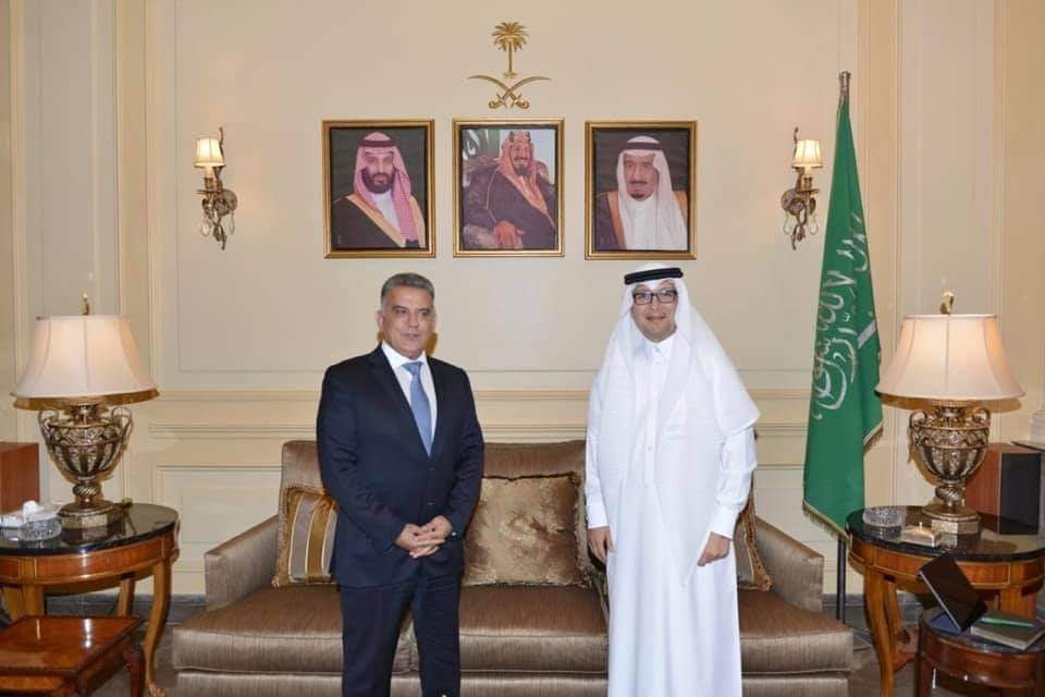 سفير خادم الحرمين الشريفين في لبنان يستقبل المدير العام للأمن العام - صورة مميزة صورة مميزة: سفير خادم الحرمين الشريفين في لبنان يستقبل المدير العام للأمن العام