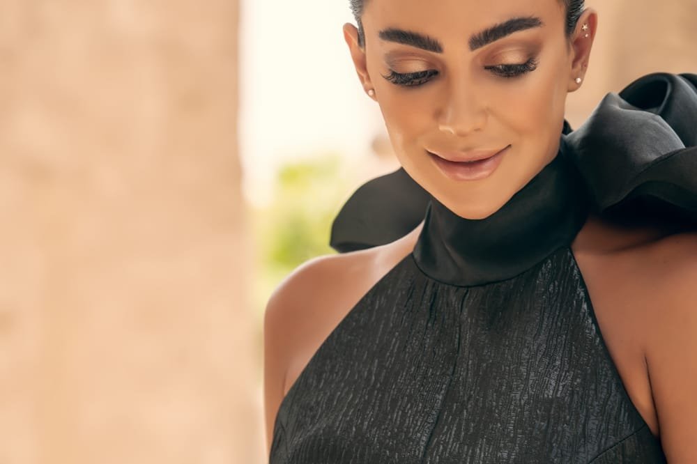 أيقونة الجمال والموضة زينة لؤي تتصدر غلاف مجلة بغداد ستايل - صورة مميزة صورة مميزة: أيقونة الجمال والموضة زينة لؤي تتصدر غلاف مجلة بغداد ستايل