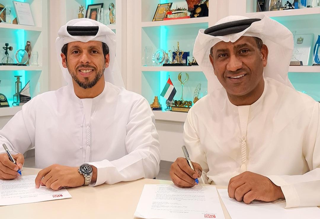 بعد أن وقع معها عقد إدارة أعمال حمد العامري: شركة الخوار شركتي الخاصة - صورة مميزة صورة مميزة: بعد أن وقع معها عقد إدارة أعمال حمد العامري: شركة الخوار شركتي الخاصة