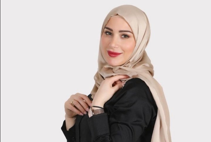 صورة مميزة: هدى داغر ترسم بسمة الأمل على شفاه مرضى السرطان