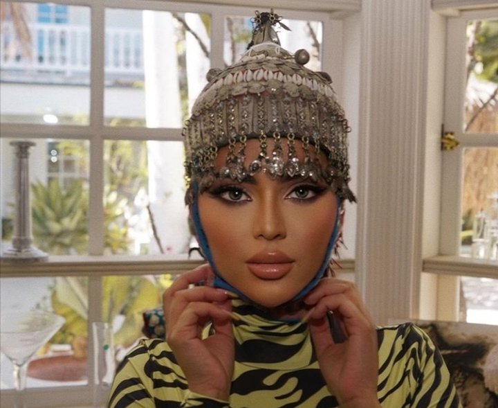قمر للمرأة: كوني قوية لأجلكِ انتِ وواجهي مصاعب الحياة بمفردك - صورة مميزة صورة مميزة: قمر للمرأة: كوني قوية لأجلكِ انتِ وواجهي مصاعب الحياة بمفردك