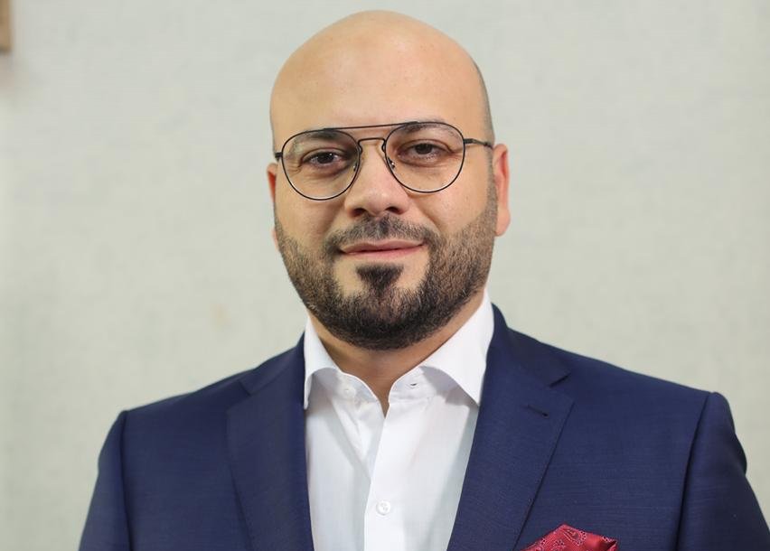 الدكتور رائد رطيل يرفع الصوت عاليًا وهل من مجيب؟؟؟ - صورة مميزة صورة مميزة: الدكتور رائد رطيل يرفع الصوت عاليًا وهل من مجيب؟؟؟