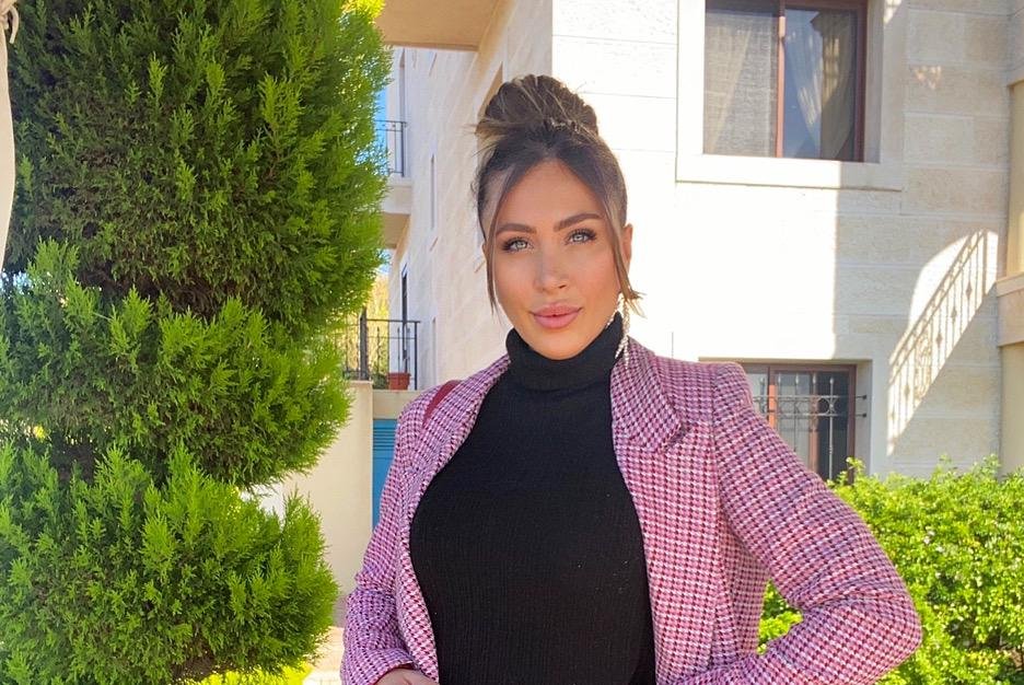 صورة مميزة: اخصائية التغذية غاييل مجبّر “لا يمكن التقاط عدوى كورونا من الغذاء”.