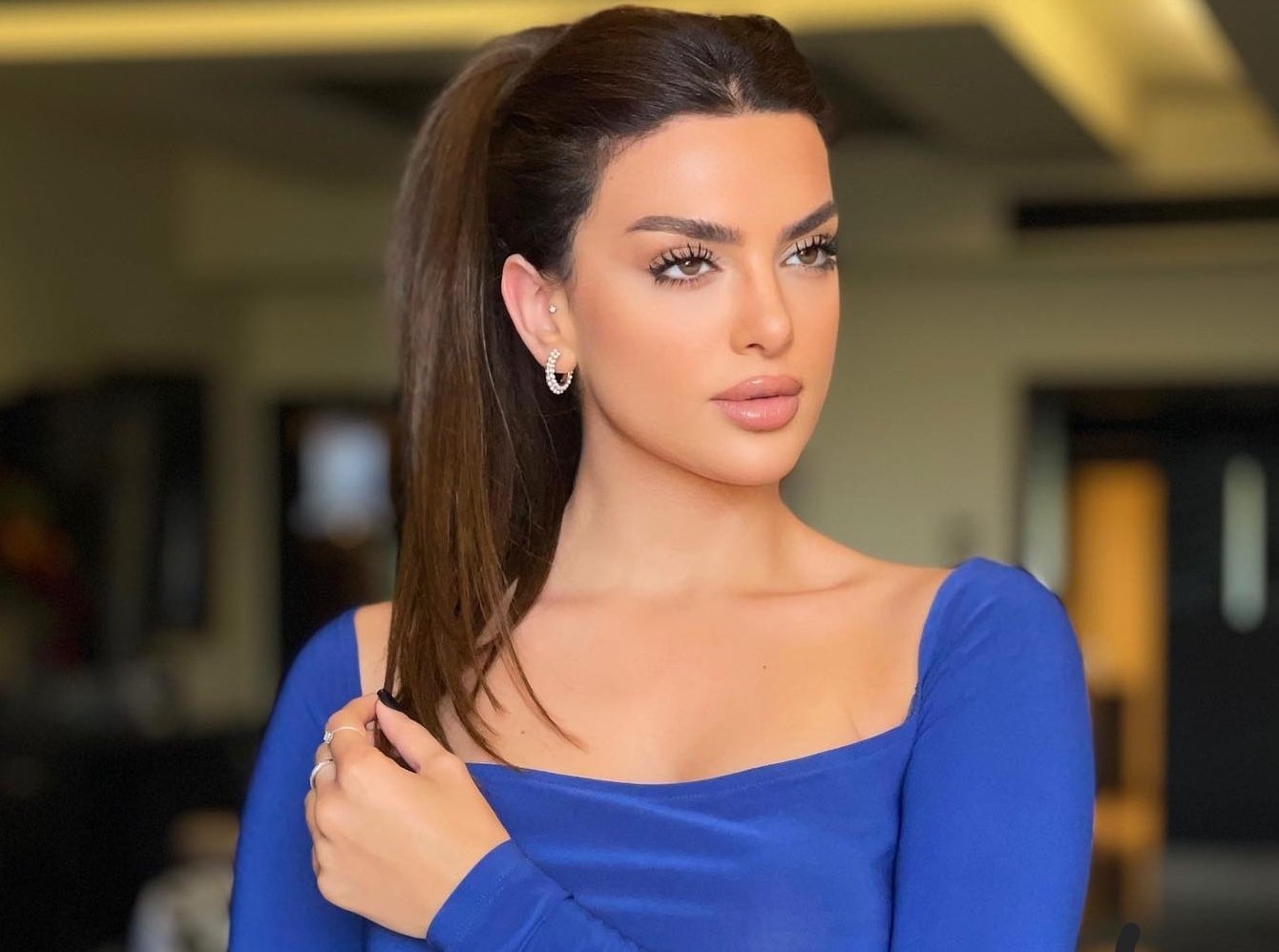 صورة مميزة: دانا عيتاني تثير ضجة واسعة بهذه الصورة