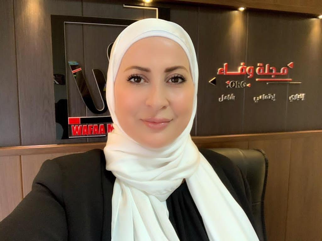 صورة مميزة: وفاء بيضون في يوم المرأة العالمي : “المرأة ” عنوان الحب .. عظيمة بطبيعة تصميمها وطبيعة تكوينها السابقة على وجودها !