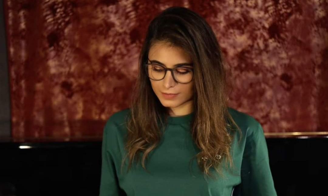 رولا قادري تتخطى ربع مليون مشاهدة في ” يشبهك قلبي” خلال ٤٨ ساعة - صورة مميزة صورة مميزة: رولا قادري تتخطى ربع مليون مشاهدة في ” يشبهك قلبي” خلال ٤٨ ساعة