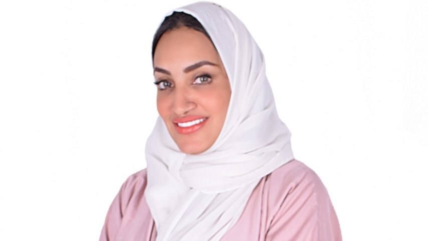 صورة مميزة: سفيرة السعادة عبير الغامدي تنظم جلسات خاصة لفك التعلّق المعيق للتجلي