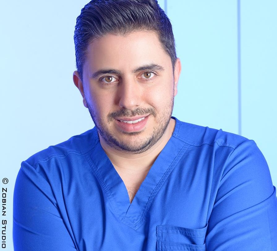 صورة مميزة: دكتور الأمراض الجلدية والتجميل رامي عبادي يوضح أفضل طريقة لإستخدام واقي الشمس