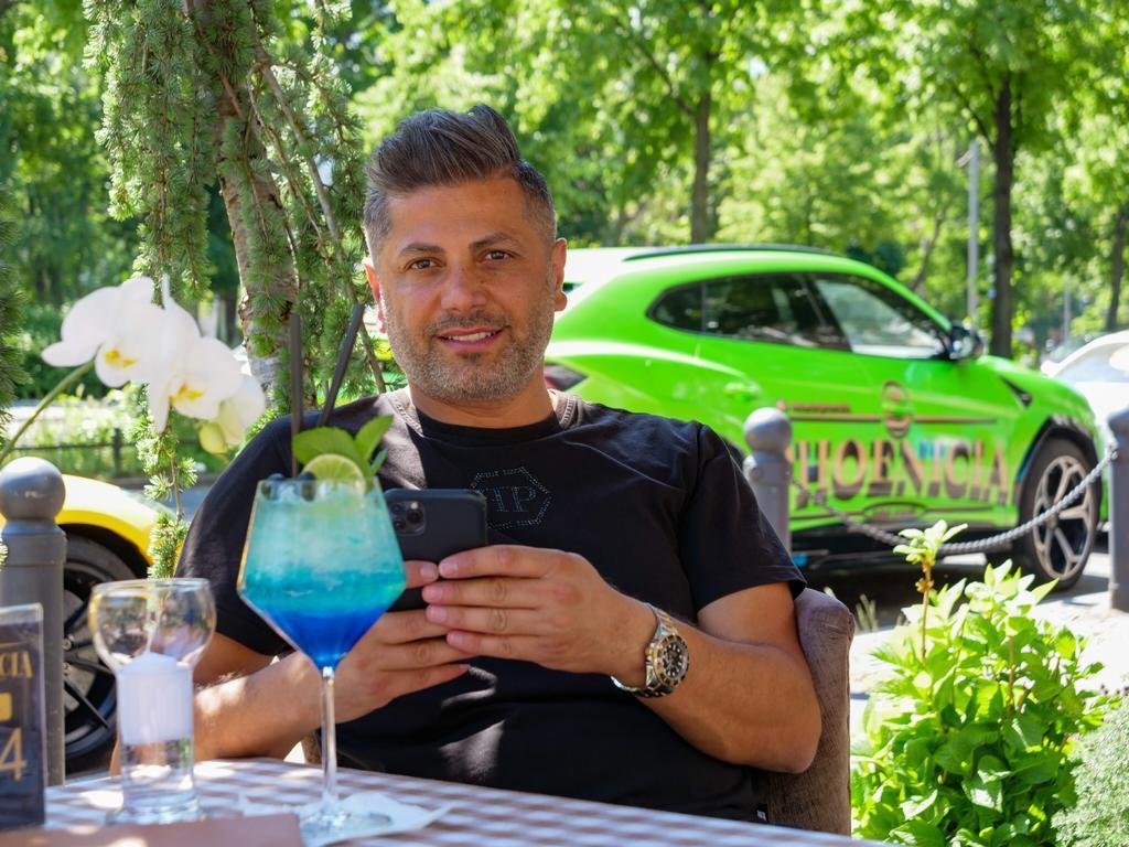 رجل الأعمال كفاح علاّم يستعد لإفتتاح مطعمه الجديد “Restaurant Byblos” قريبًا في أوروبا - صورة مميزة صورة مميزة: رجل الأعمال كفاح علاّم يستعد لإفتتاح مطعمه الجديد “Restaurant Byblos” قريبًا في أوروبا