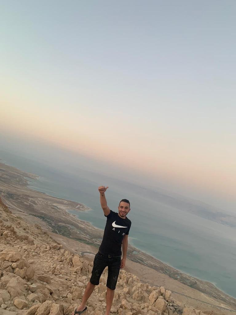 صورة مميزة: الخبير التقني الياس قعبر يحذر أولياء الأمور من 5 أخطار تهدد الطلاب أثناء التعليم عن بعد