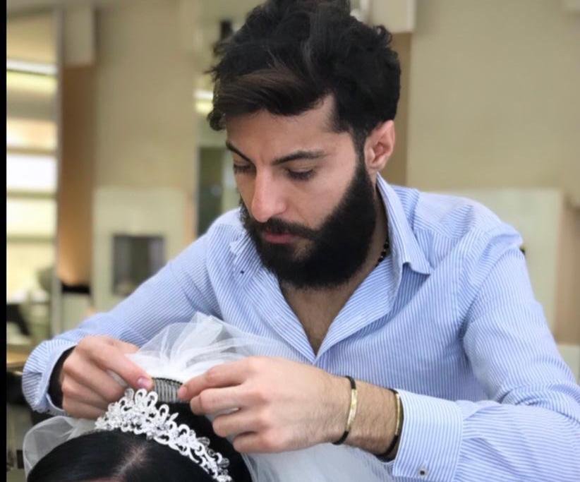 صورة مميزة: المُزيّن حسين صفوان يكشف عن بعض أسباب تلف الشعر
