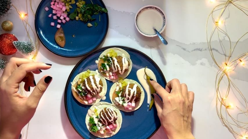 خبز الشمندر و السبانخ… أطباق مميزة يقدمها Belicious Bakes لعشاء عيد الميلاد - صورة مميزة صورة مميزة: خبز الشمندر و السبانخ… أطباق مميزة يقدمها Belicious Bakes لعشاء عيد الميلاد