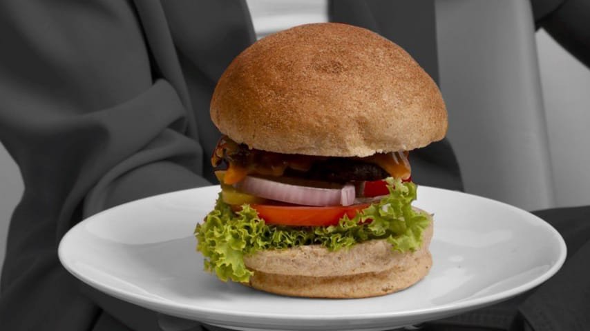 صورة مميزة: Healthy Burger Bun … طبق صحي بامتياز ضمن قائمة Belicious Bakes