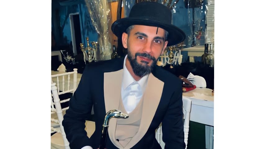 الملحن رامي الشافعي يتصدر المشهد الفني من جديد بأغنية “زي الفل” - صورة مميزة صورة مميزة: الملحن رامي الشافعي يتصدر المشهد الفني من جديد بأغنية “زي الفل”