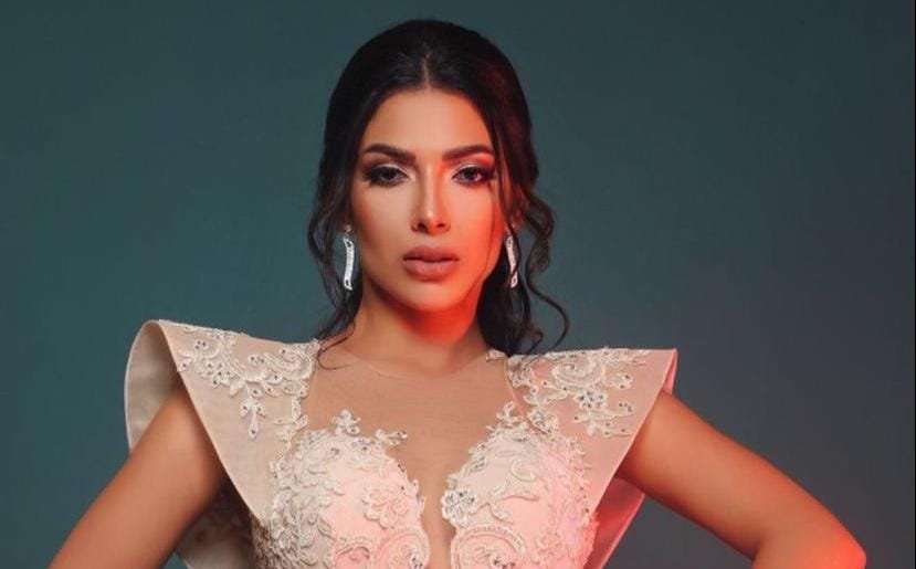 ملكة جمال آسيا السورية سنا عطيّة تتألق في إكسبو دبي وتجذب الحضور - صورة مميزة صورة مميزة: ملكة جمال آسيا السورية سنا عطيّة تتألق في إكسبو دبي وتجذب الحضور