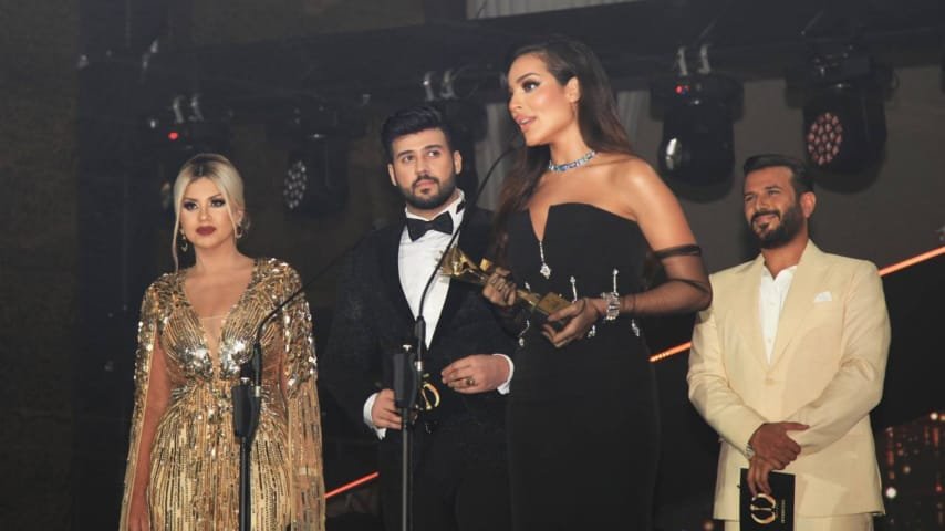 محمد الأمير يشارك في تكريم نادين نسيب نجيم كافضل ممثلة عربية لعام 2021 - صورة مميزة صورة مميزة: محمد الأمير يشارك في تكريم نادين نسيب نجيم كافضل ممثلة عربية لعام 2021