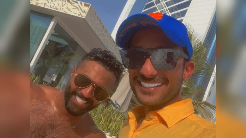 صورة مميزة: البلوجر الإماراتي حمد ماجد عبدالله في ظهور جديد رفقة يعقوب بوشهري…