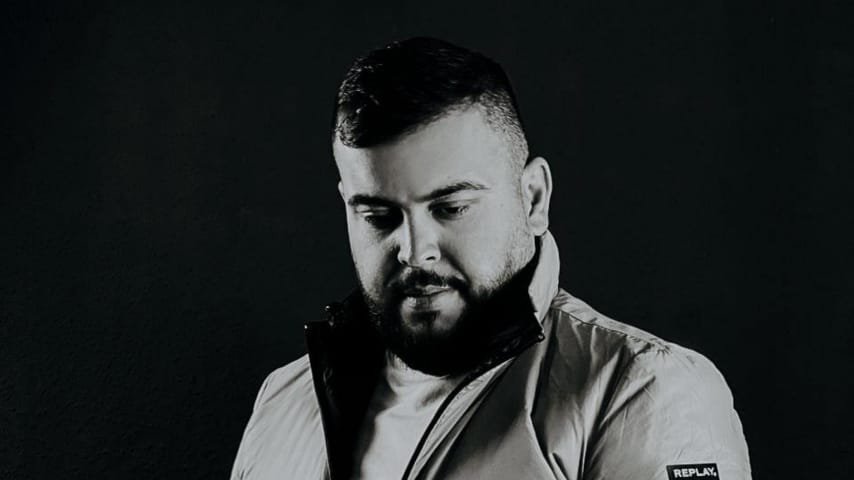 من هو ديار خلو؟ - صورة مميزة صورة مميزة: من هو ديار خلو؟