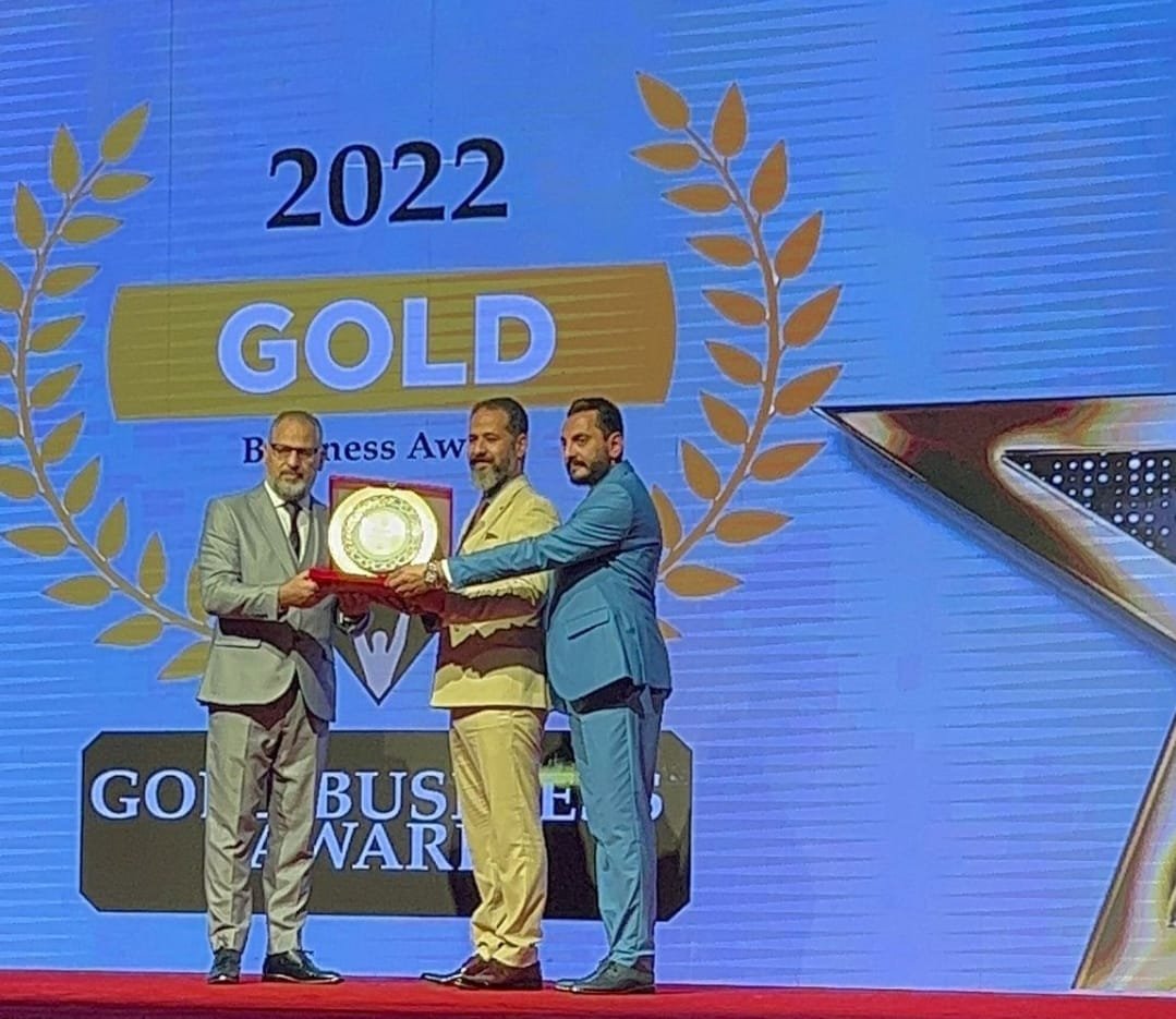صورة مميزة: الجائزة الذهبية لسيدات ورجال الاعمال في اسطنبول للمرة الاولى