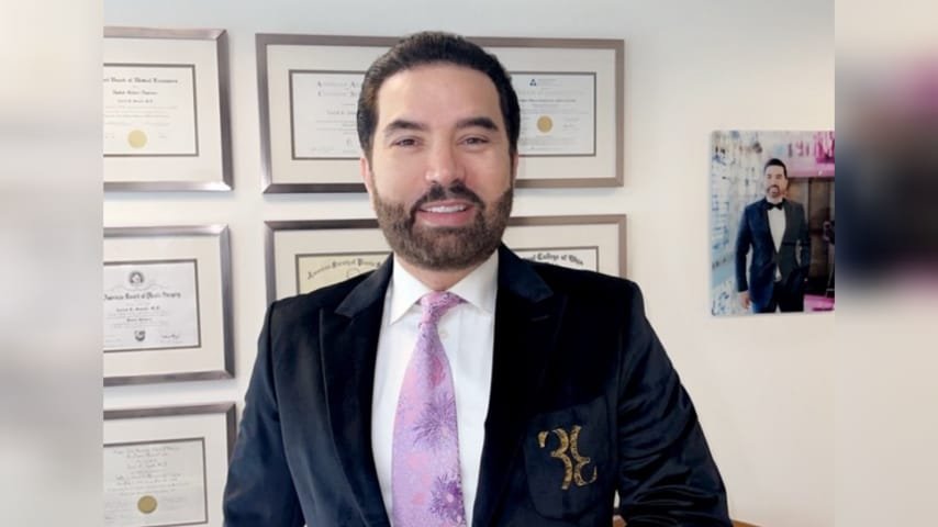 الدكتور سمايلي: الشعبية على مواقع التواصل ما هي إلا نتيجة لجهود فريق العمل - صورة مميزة صورة مميزة: الدكتور سمايلي: الشعبية على مواقع التواصل ما هي إلا نتيجة لجهود فريق العمل