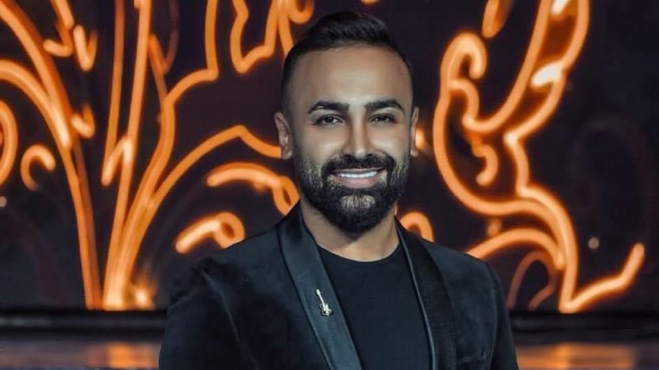 من هو مصمم الأزياء فضل جابر؟