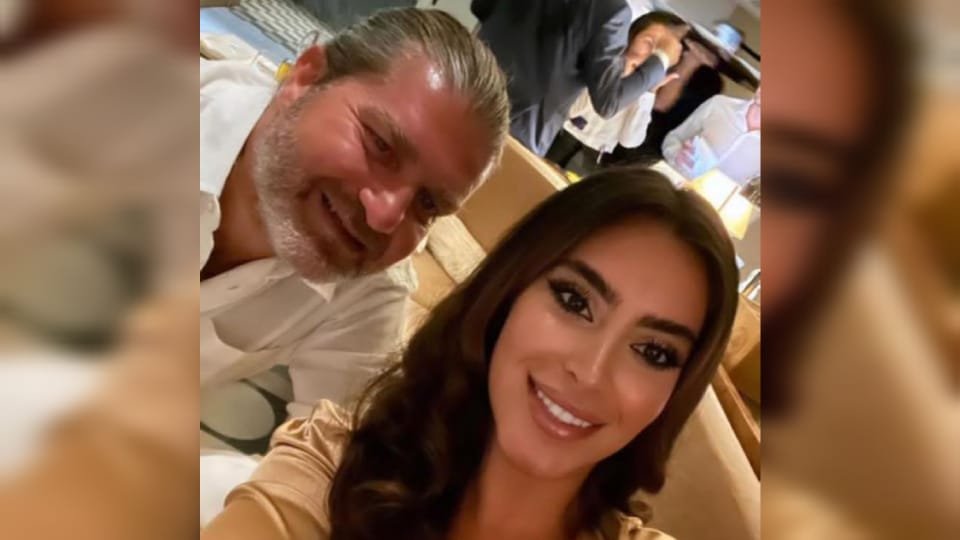 خطوبة رجل الأعمال اللبناني خضر صوفان من الدكتورة مريم شهيناز - صورة مميزة صورة مميزة: خطوبة رجل الأعمال اللبناني خضر صوفان من الدكتورة مريم شهيناز