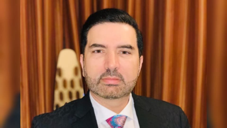 صورة مميزة: الدكتور سمايلي: الخوف قبل العمليات الجراحية أمر يمكن مواجهته…