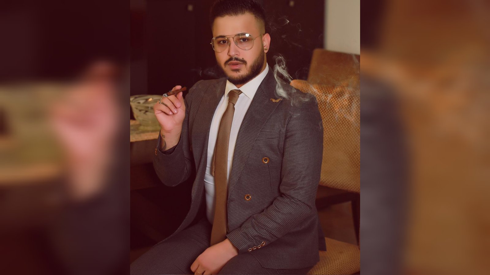 صورة مميزة: أول ظهور لستيڤ كرم الى جانب الفنانة سارة الزكريا في “فرطنا المسبحة”