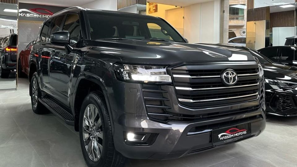 تويوتا لاندكروزر GX_R… سيارة جديدة في تشكيلة Kassem Motors - صورة مميزة صورة مميزة: تويوتا لاندكروزر GX_R… سيارة جديدة في تشكيلة Kassem Motors