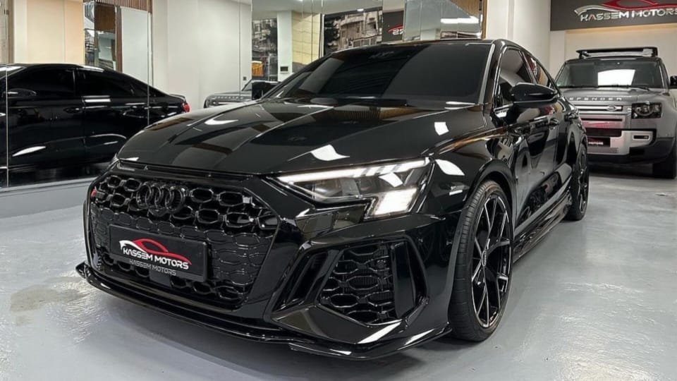 صورة مميزة: معرض Kassem Motors يوفر سيارة Audi RS3 Sedan 2022