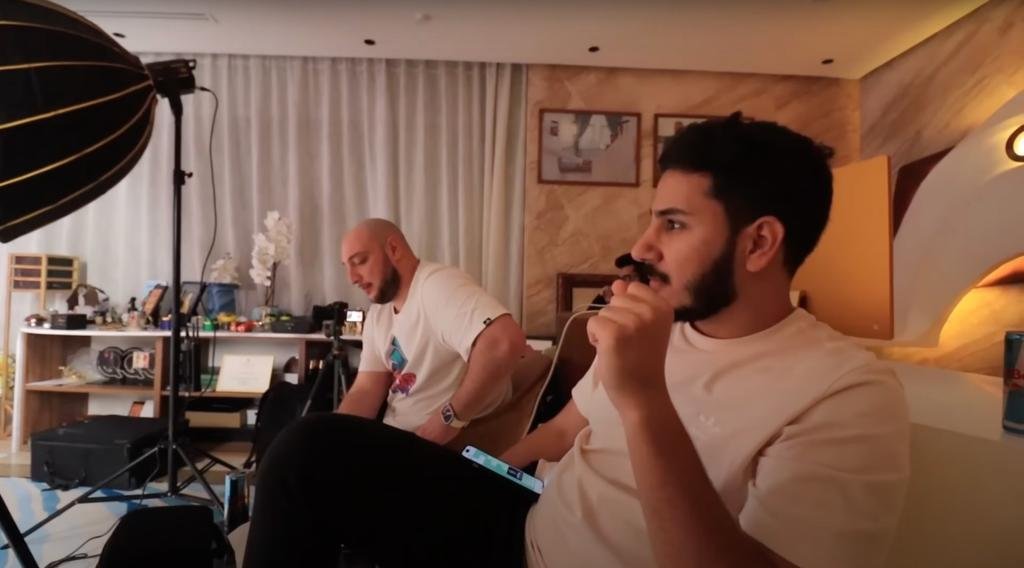 صورة مميزة: حصد المخرج عز الدين عدنان سليم ابو هليل تعاونات كبيرة في كأس عالم قطر ٢٠٢٢