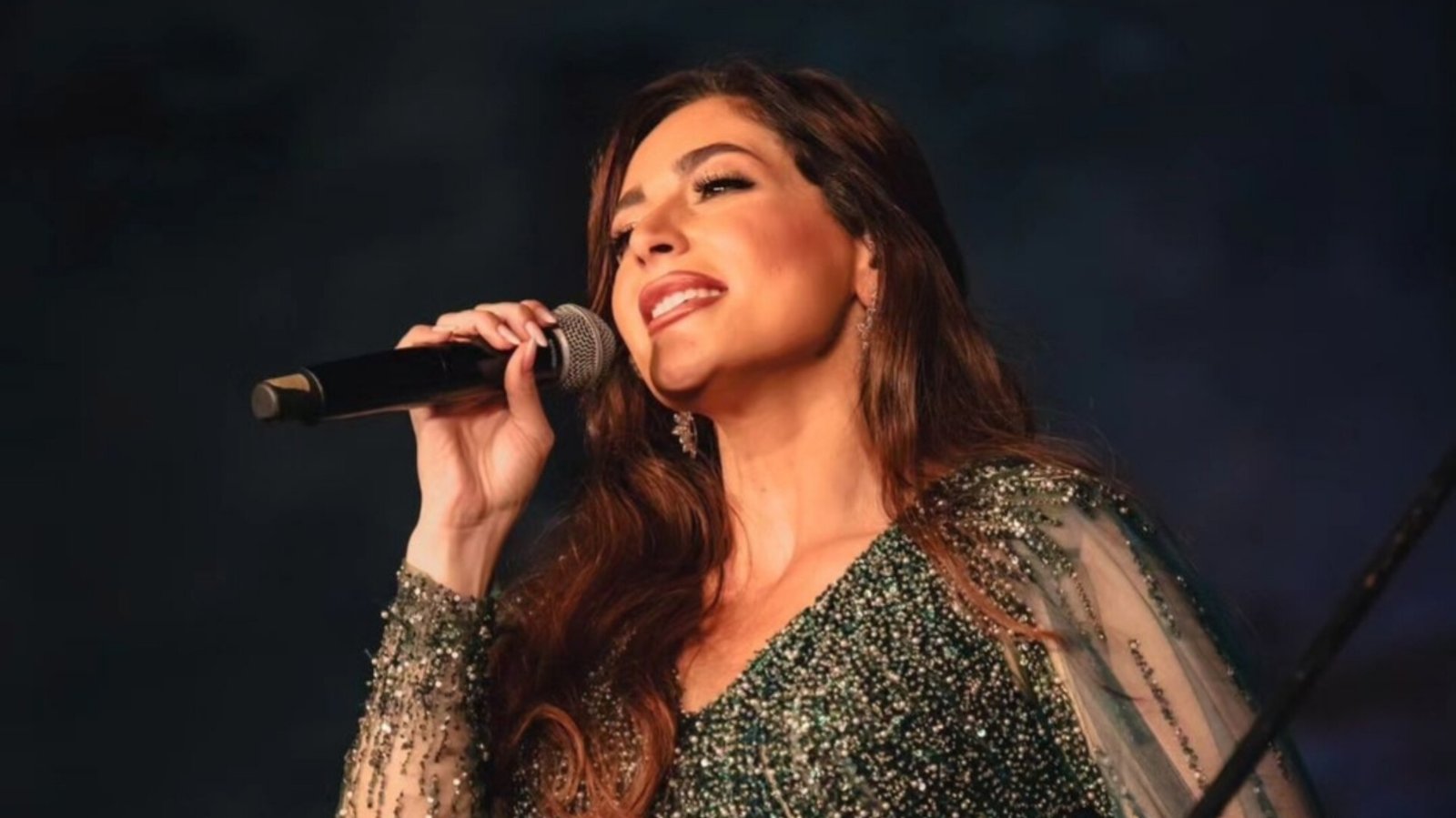صورة مميزة: “ترانزيت”… يجمع عبير نعمة برضوان نصري
