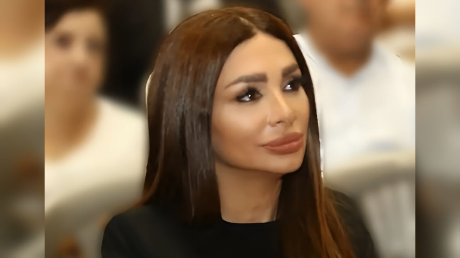 صورة مميزة: شانتال خليل : أتمنى من القلب أن يكون عامًا جديدًا يحمل للبنان الخير