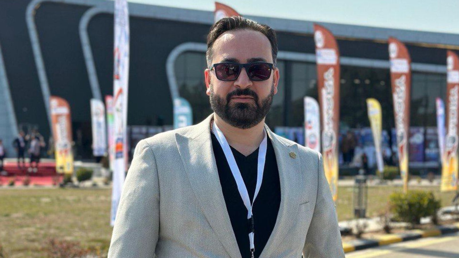 Dr. Saif AlShaker: The Iraqi Dentist Bringing Oxford Smiles to the Middle East - صورة مميزة صورة مميزة: Dr. Saif AlShaker: The Iraqi Dentist Bringing Oxford Smiles to the Middle East
