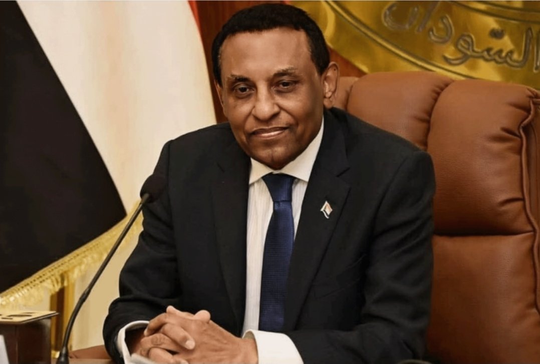 رئيس الوزراء السوداني يعين 5 وزراء جدد - صورة مميزة صورة مميزة: رئيس الوزراء السوداني يعين 5 وزراء جدد