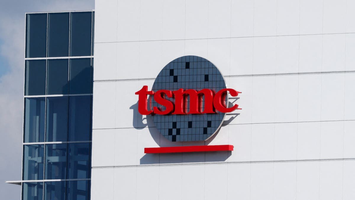 رئيس TSMC: إمدادات الرقائق لن تلبي الطلب المتزايد الناتج عن الذكاء الاصطناعي - صورة مميزة صورة مميزة: رئيس TSMC: إمدادات الرقائق لن تلبي الطلب المتزايد الناتج عن الذكاء الاصطناعي