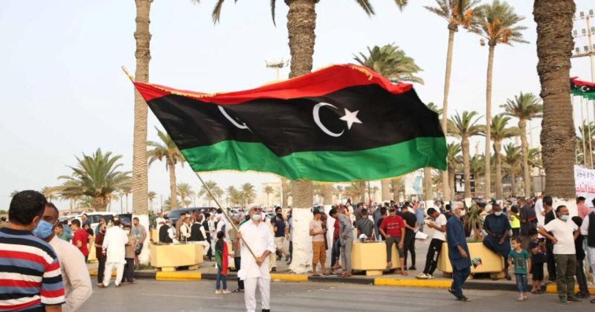 اتفاق «4+4» يتضمن آلية بديلة حال تعثر توحيد السلطة التنفيذية