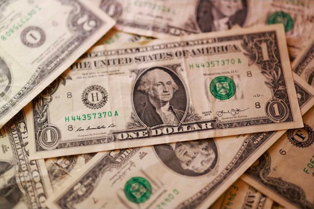صفقة بـ5.5 مليار دولار.. تحالف مدعوم من KKR يستحوذ على «Steadfast» الأسترالية