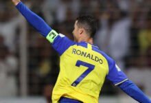 النصر يقلب تأخره 0-2 إلى فوز 3-2 رغم طرد بينتو منذ الدقيقة 10