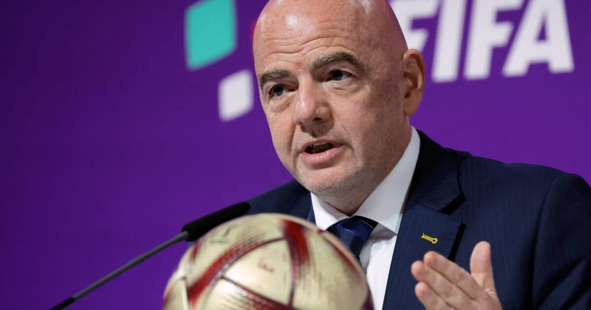 خلاف حول «FIFA Forward Enterprise» يصل القضاء الأميركي بطلب من يويفا - صورة مميزة صورة مميزة: خلاف حول «FIFA Forward Enterprise» يصل القضاء الأميركي بطلب من يويفا