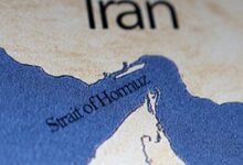 ضربة أميركية قرب مضيق هرمز تثير قلق الملاحة وأسواق الطاقة #عاجل