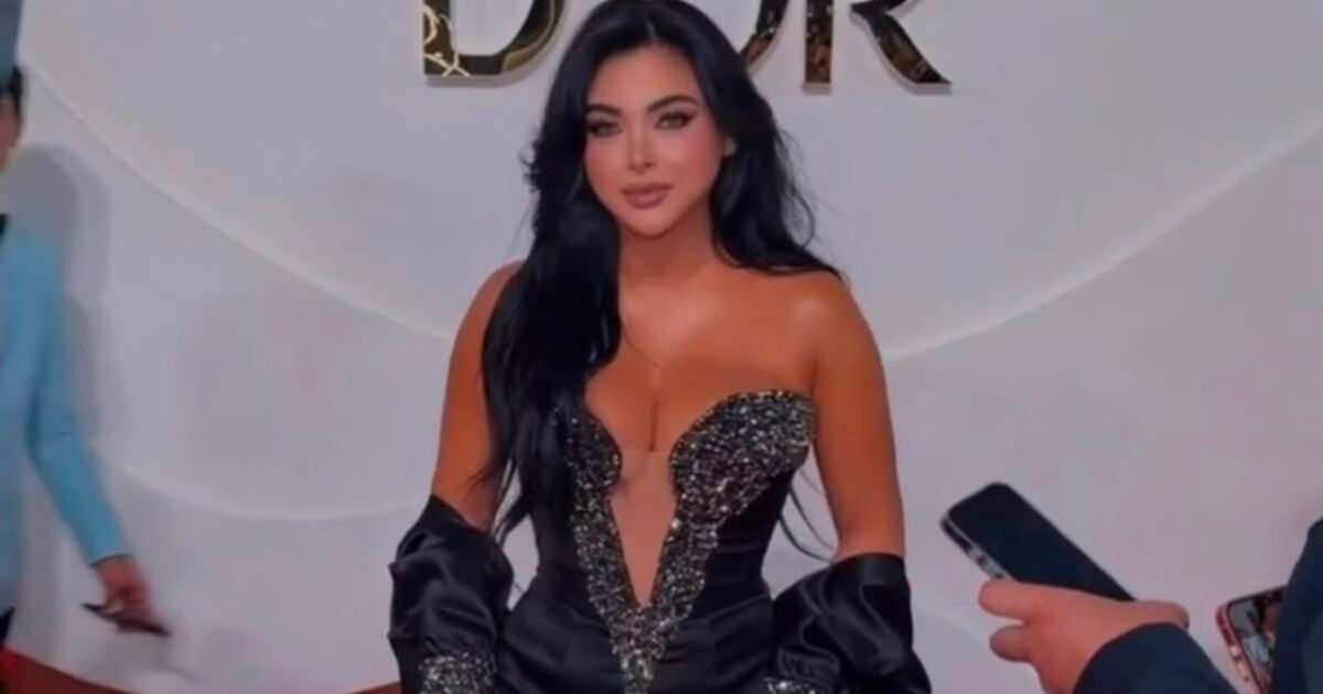 مريم سبليني تتألق بفستان أسود جريء في حفل الموريكس دور