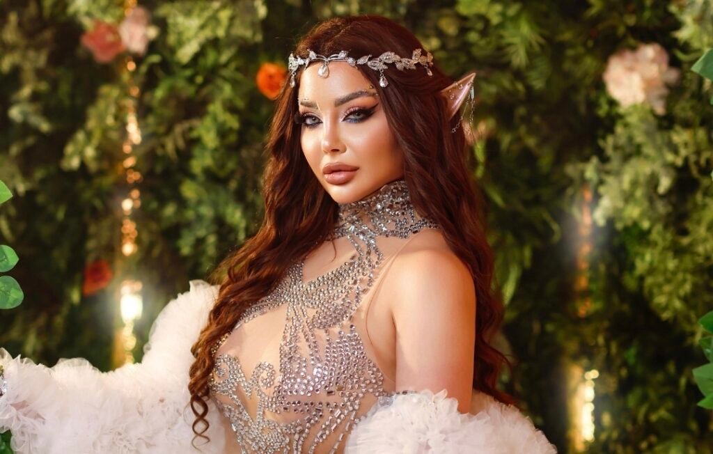 رولا يموت تكشف عن كليب ROLA POP بأربعة لوكات وعوالم بصرية - أرشيف غوغل وبينغ