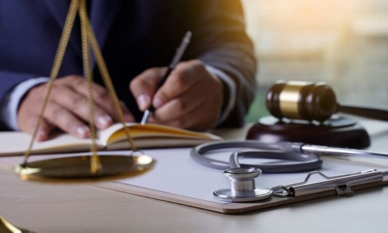 نقابة الأطباء تعترض على ربط المحكوم عليهم بالإعدام بمنظومة التبرع